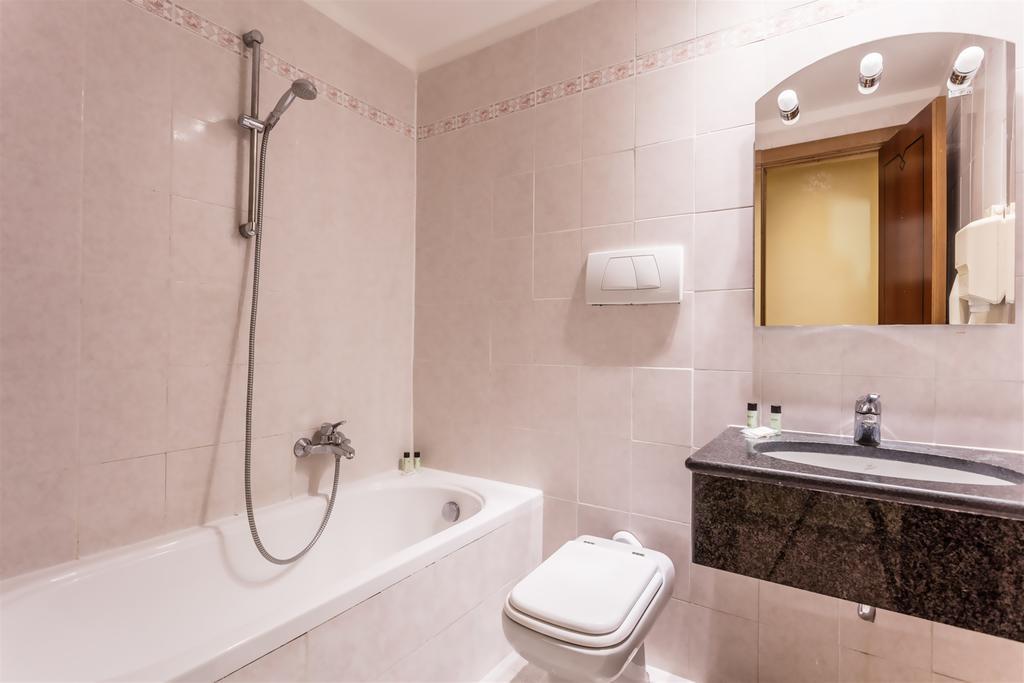 Raeli Siracusa Hotel 3*