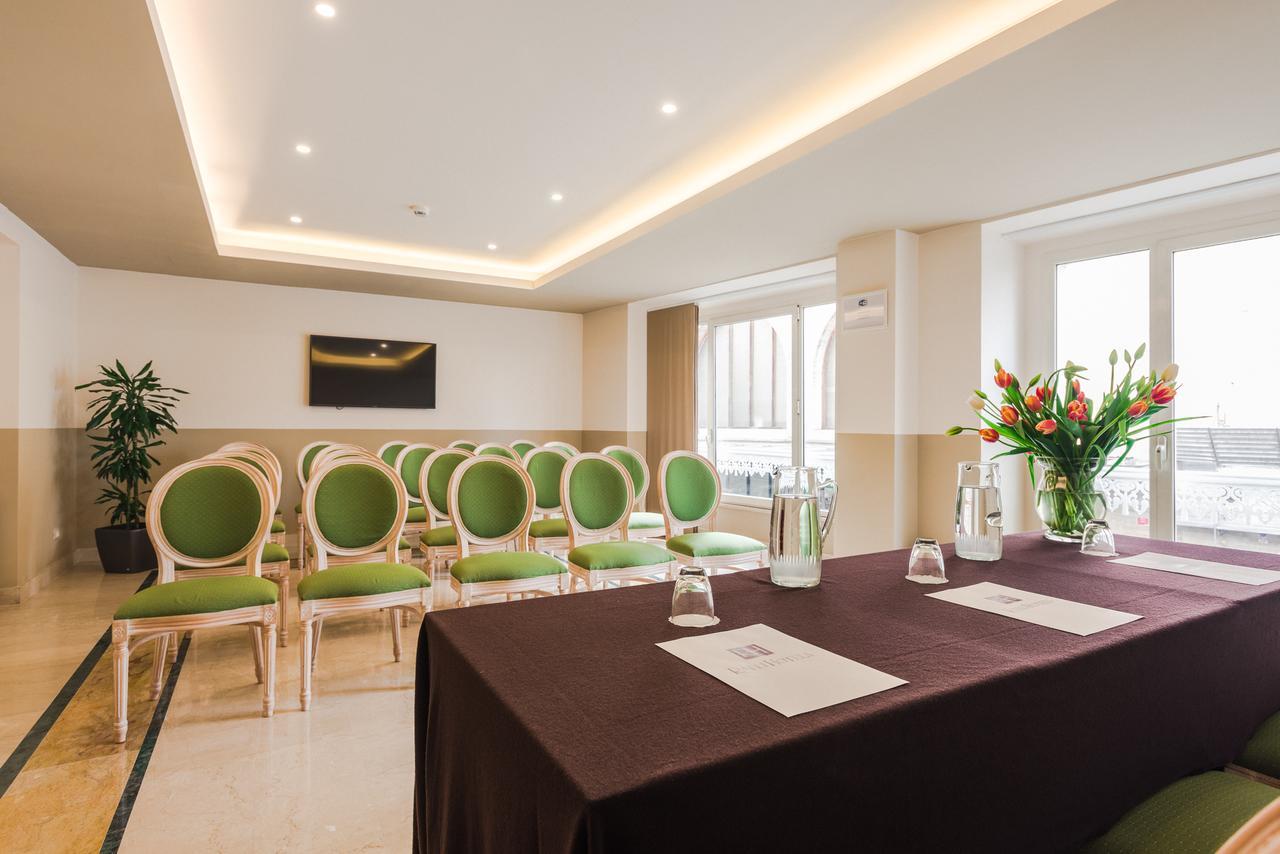 Raeli Siracusa Hotel 3*
