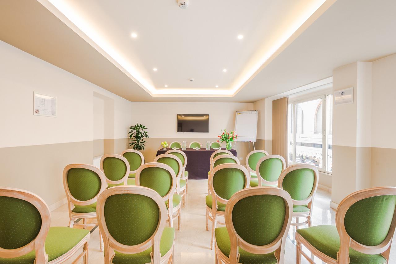Raeli Siracusa 3* Roma